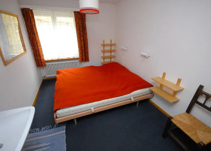 Apollo サース フェー